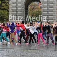 A dance scene is filmed on the set of the movie 'Ek Tha Tiger' | Picture 99893